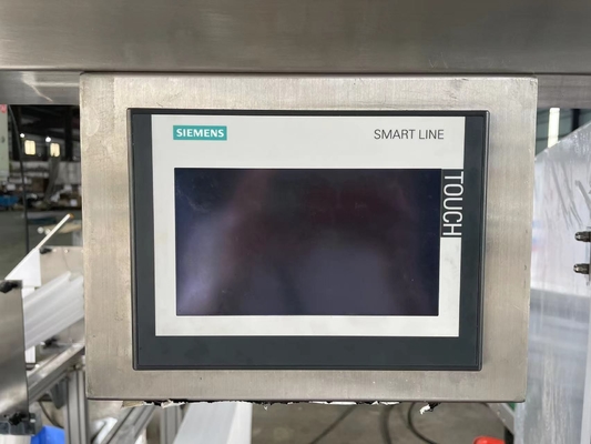 Аттестация CE управлением PLC пакуя машины ткани большой емкости влажная, многофункциональное влажное обтирает пакуя машину