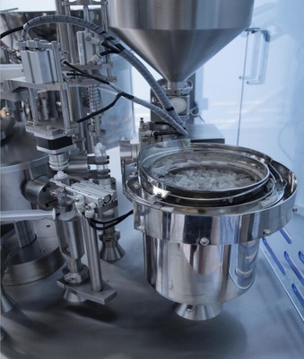 Оборудование высокоскоростного aspetic шприца заполняя prefilled машина продукции шприца