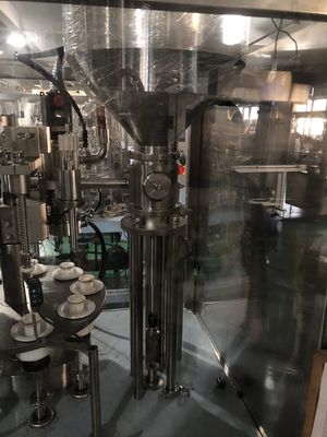 Оборудование для заполнения конденсированной молочной трубки