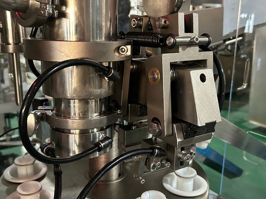 Машина автоматической мягкой пластиковой трубки заполняя и герметизируя машины алюминиевая косметическая сливк трубки зубной пасты трубки завалки