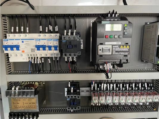 Автоматическая пластмассовая трубка для заправки зубной пастой