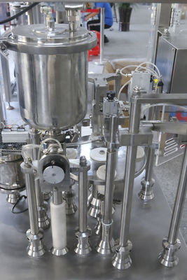 Стерильное заполнение Автоматическое заполнение шприца 10 мл