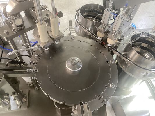 Automatic Denesting Vacuum Filling Stoppering Machine for Prefilled Syringes